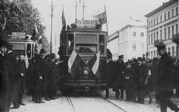 Открытие трамвайного движения в Санкт-Петербурге